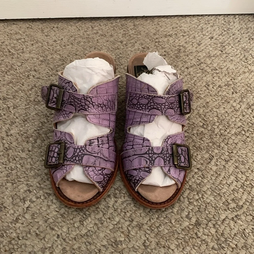 Freebird purple Lavendar Caprice boho wood stacked heel sandals sz 6 - Picture 2 of 7